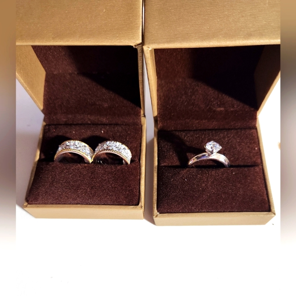 Sterling silver ring size 7.5 and earrings